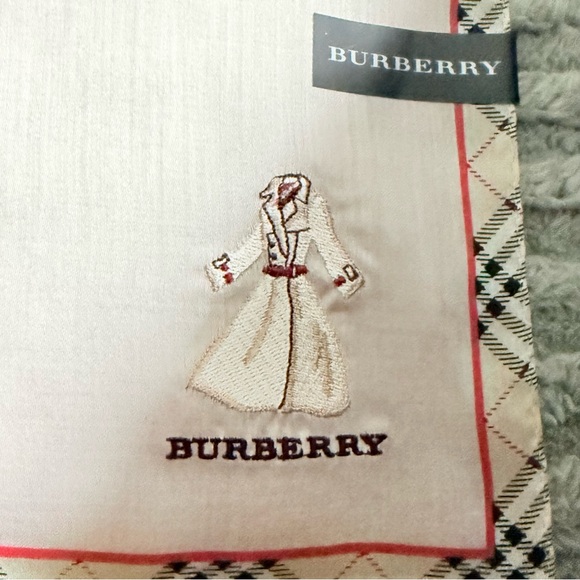 Burberry Accessories - Burberry Beige and Pink Scarf cotton